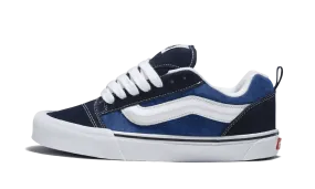 Knu Skool "Navy True White" March Step Durable materials