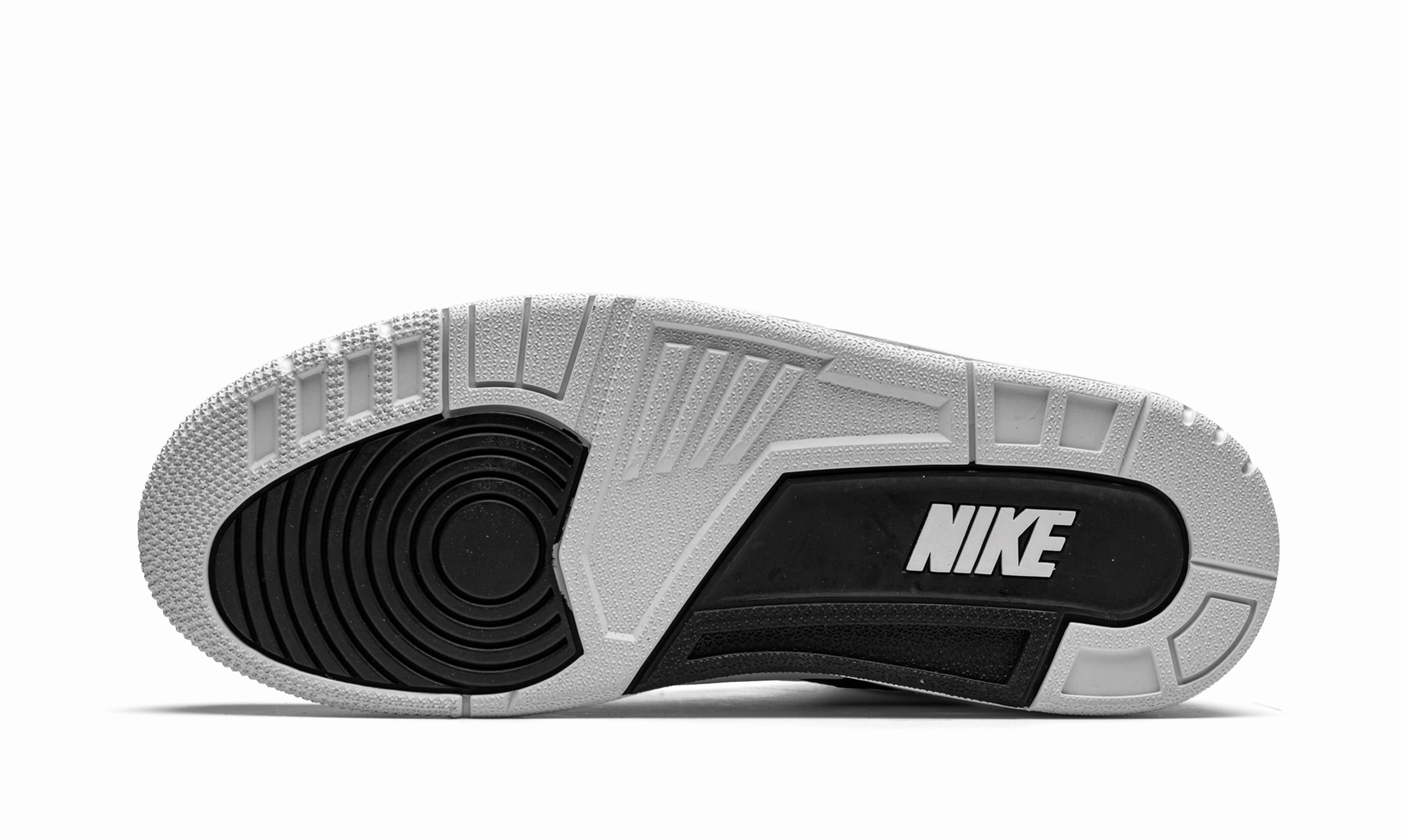 Simple Look Air Jordan 3 Retro SP "Fragment"