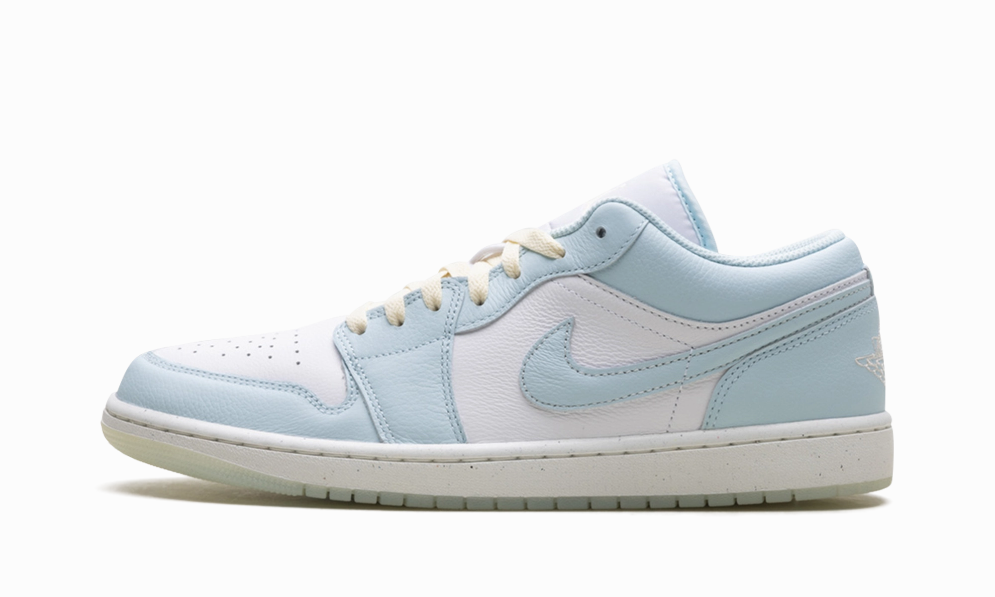 Jordan 1 Low SE "Glacier Blue Summit White" Travel Step