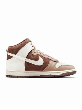 elastic - strap shoes Body Mobility Nike Dunk High Light Chocolate