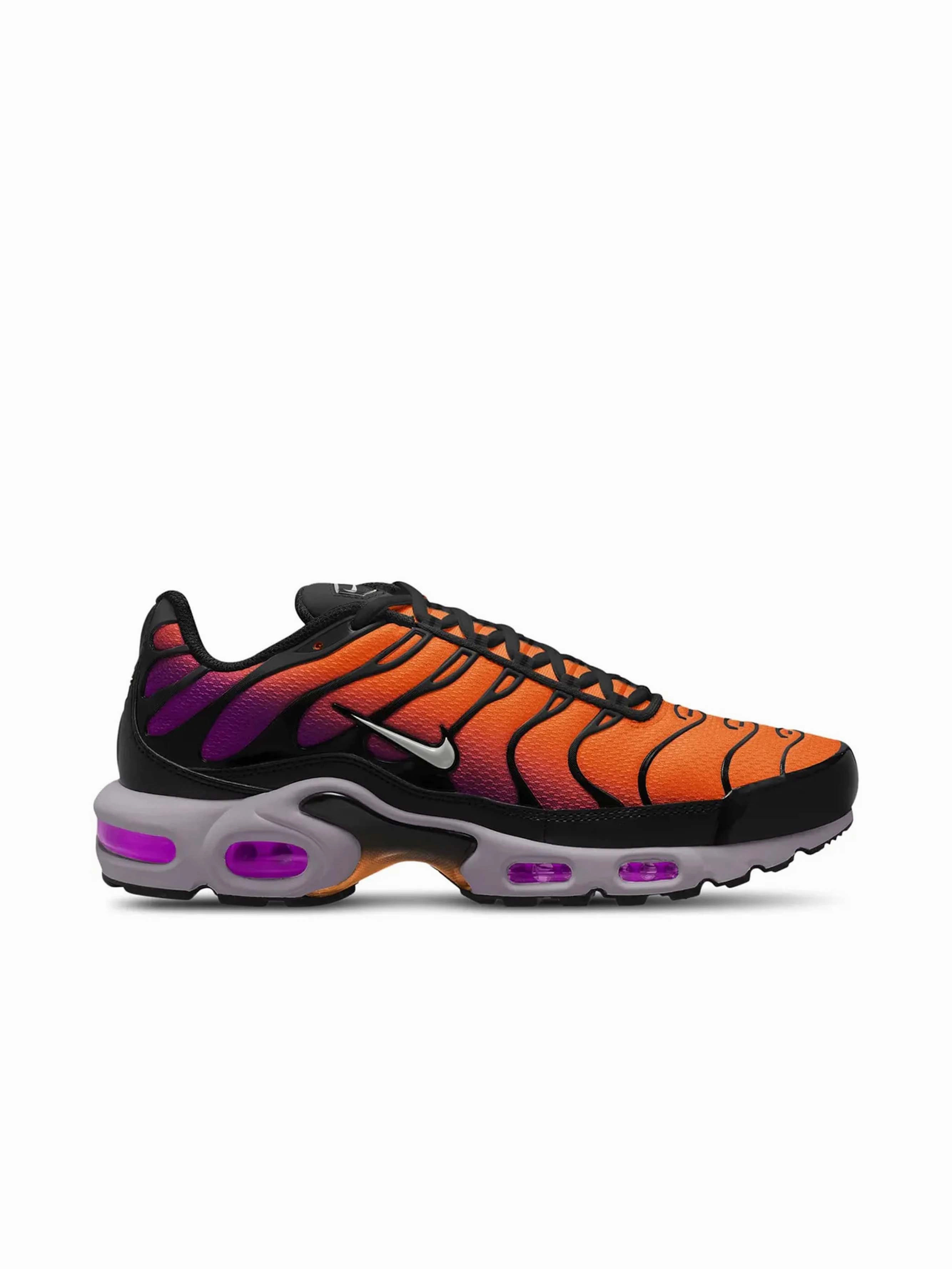 Nike Air Max Plus Desert Sunset slip - on design