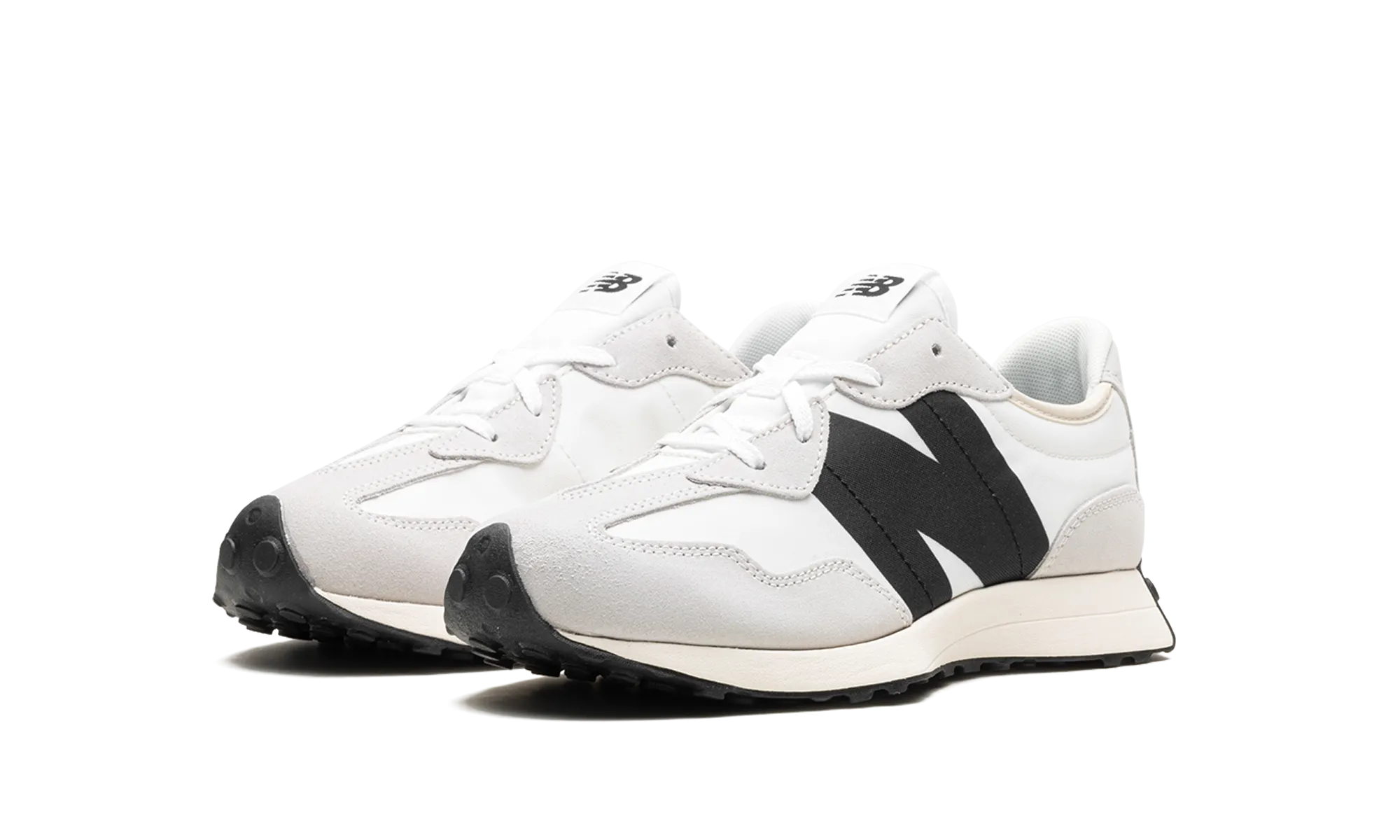 327 GS "Silver birch with black" Root Hike