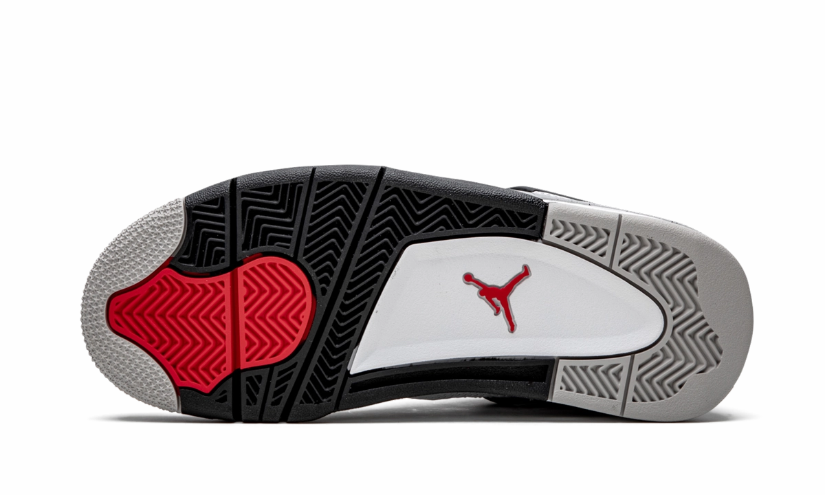 Air Jordan 4 Retro GS "What The" Core training