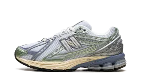 Durable Material Travel Walk 1906R "Metallic Green Blue"