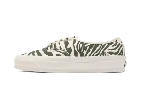 Glide Hike Premium Authentic 44 "Olivine Zebra"