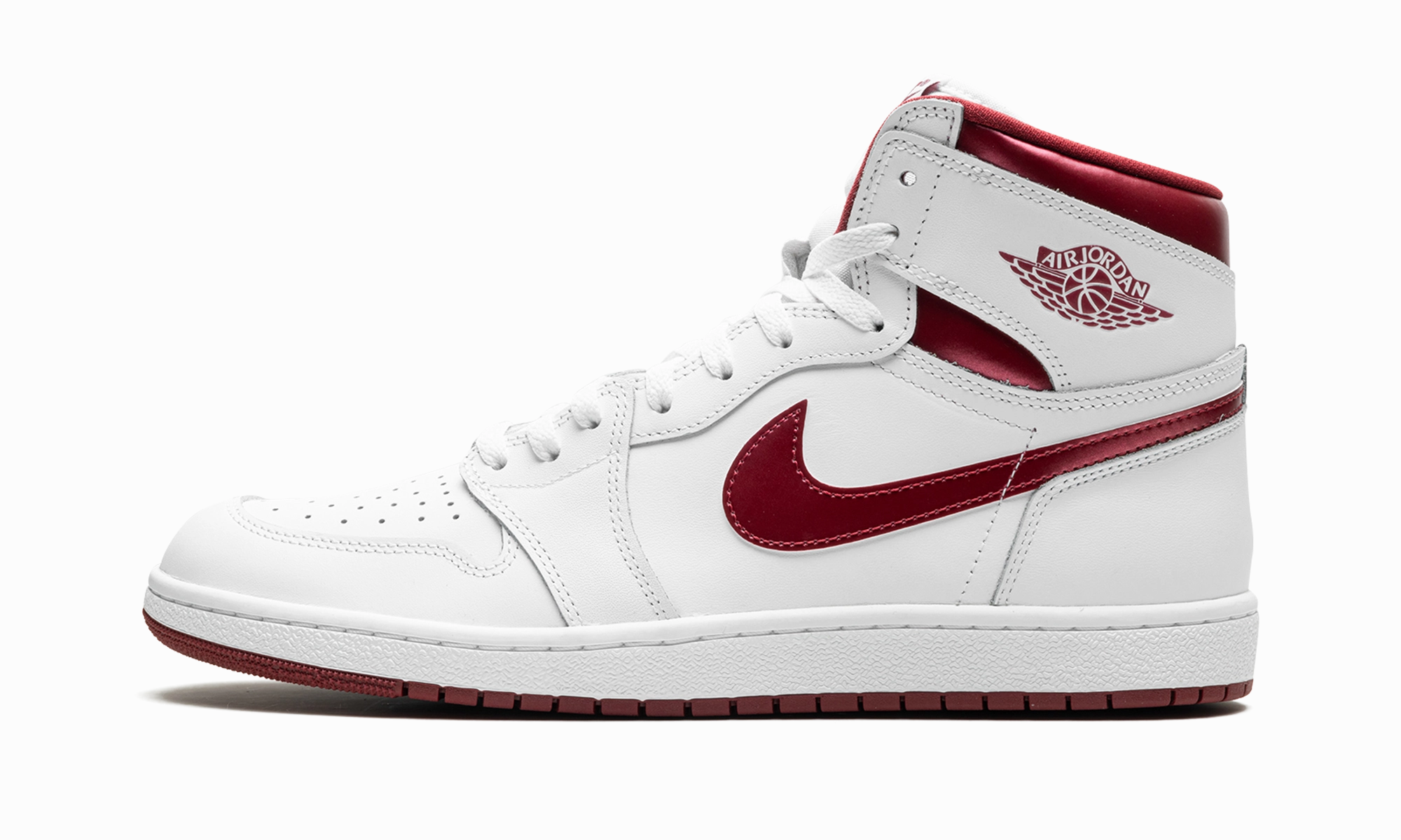 Easy Movement Soft Step Air Jordan 1 High '85 "Metallic Burgundy"