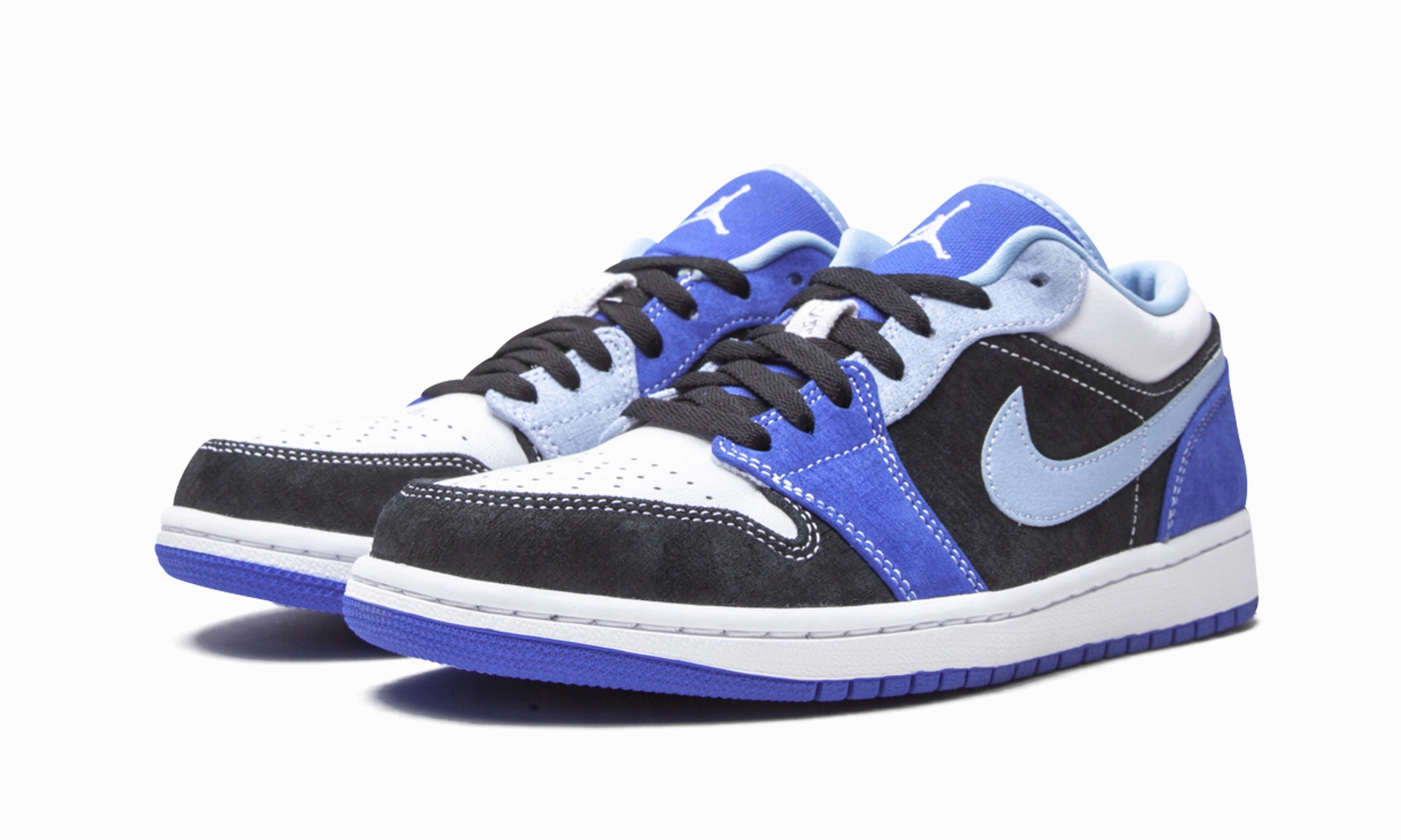 Air Jordan 1 Low SE "Racer Blue" Everyday Style