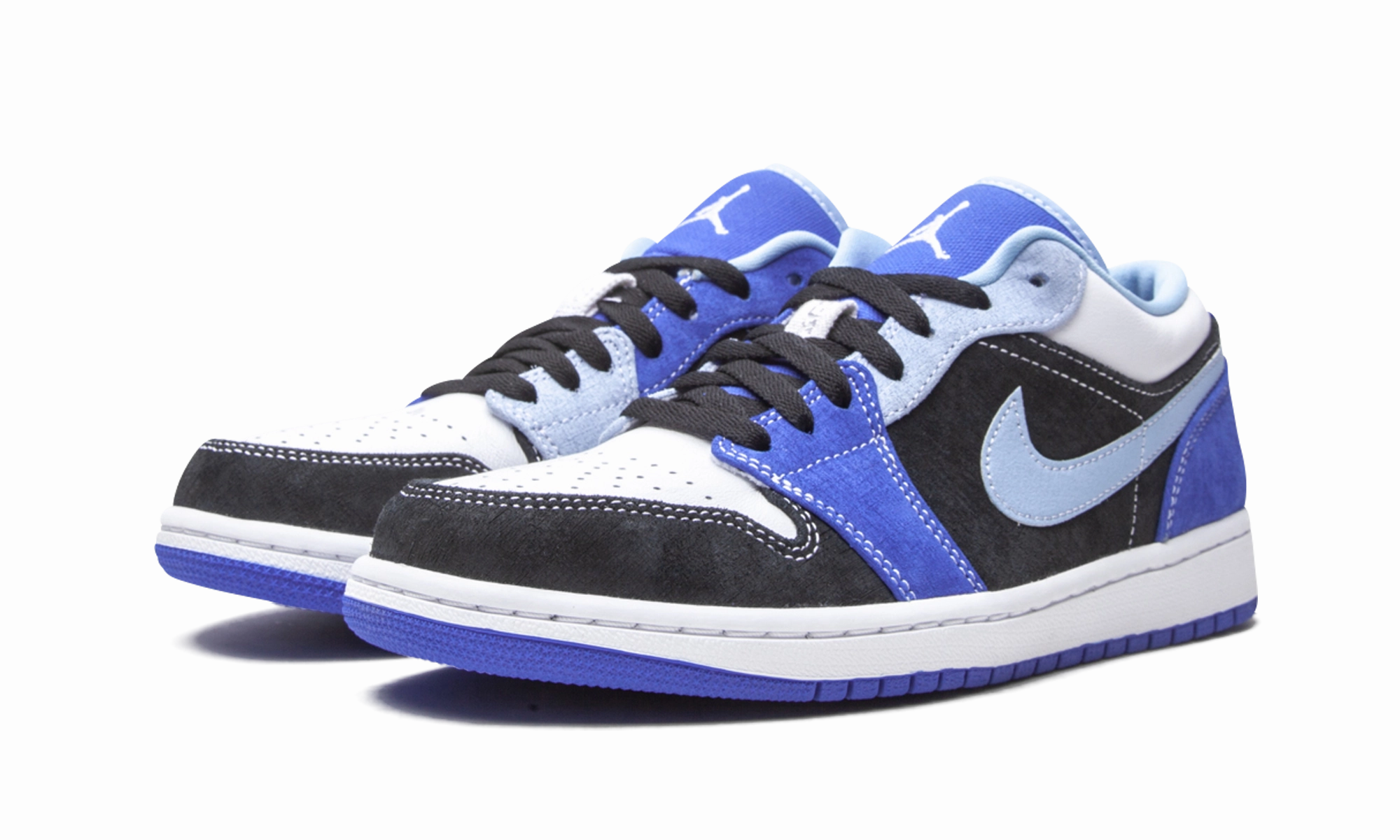 Walk Free Air Jordan 1 Low SE "Racer Blue"
