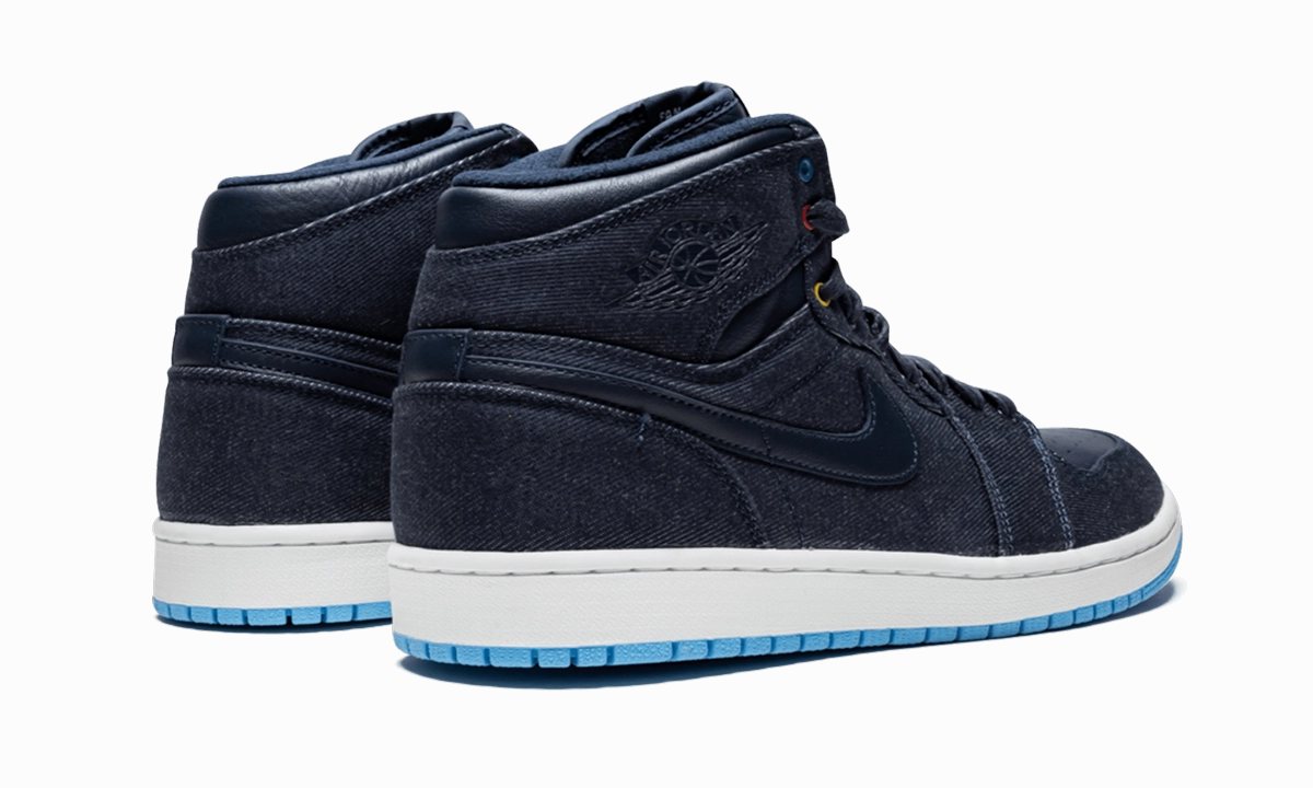 Air Jordan 1 Retro High "Family Forever" High Shine