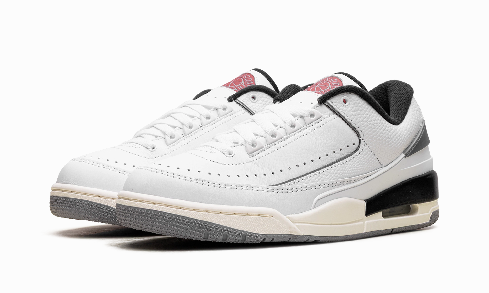 Non-marking sole Jordan 2/3 "White Black Metallic Silver"