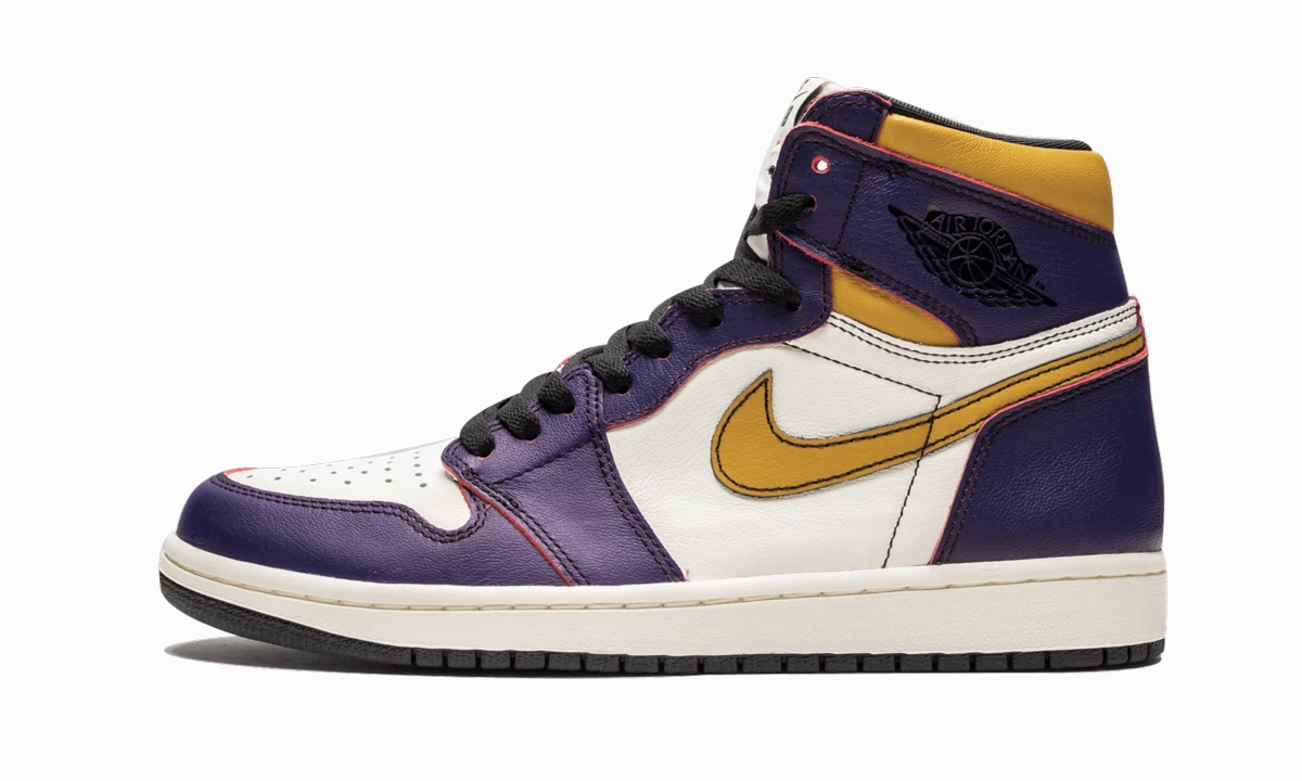 Effortless Glide Urban Luxury Air Jordan 1 Retro High OG "LA to Chicago"