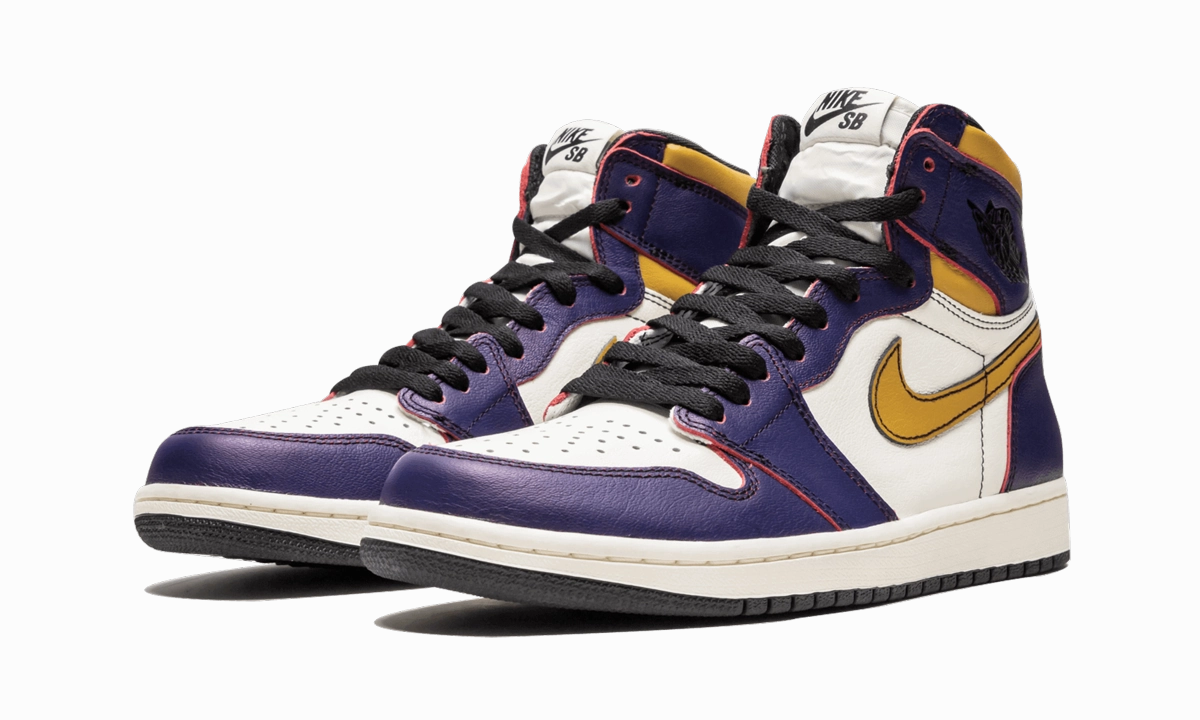 Air Jordan 1 Retro High OG "LA to Chicago" Optimal flair Unbeatable cushioning