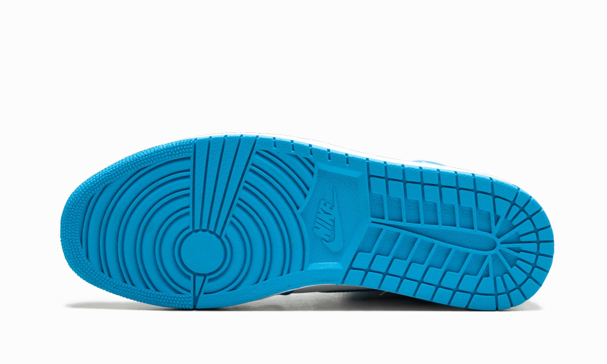 Air Jordan 1 Retro "UNC" Structured Fit Energy Walk