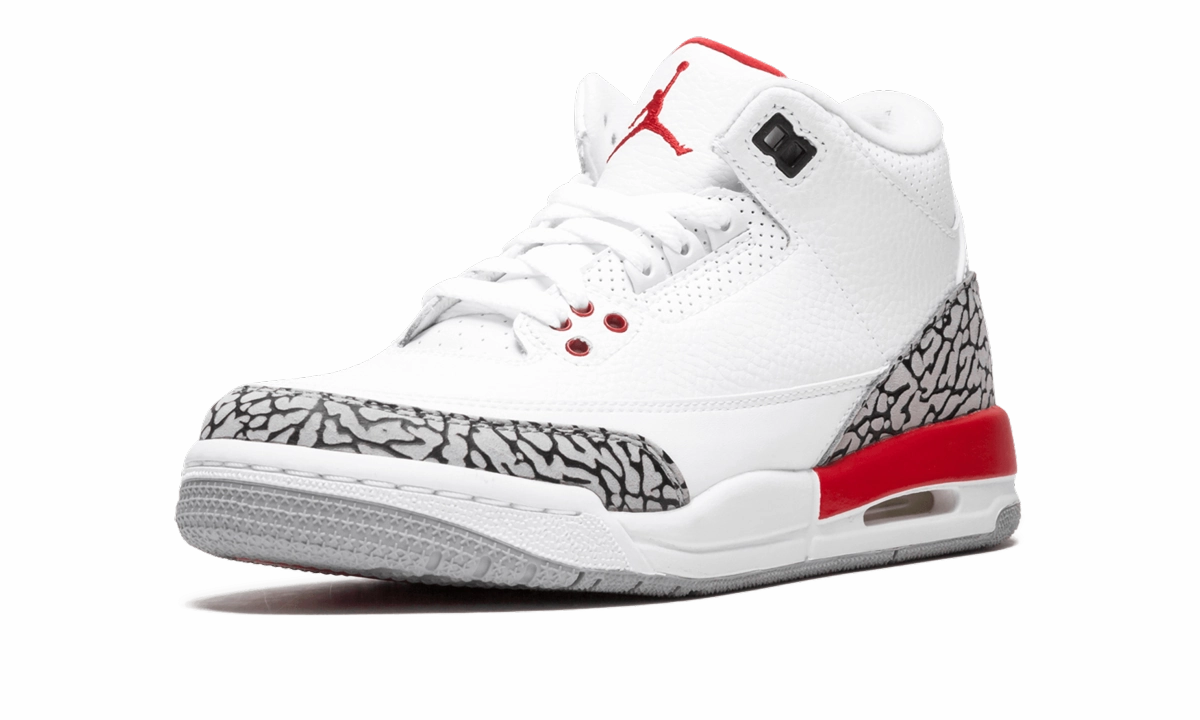 Air Jordan 3 Retro GS "Katrina" Dynamic Movement