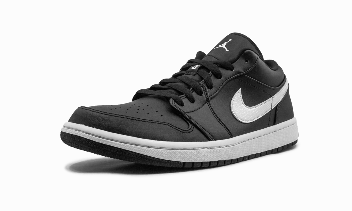 Air Jordan 1 Low WMNS "Black/White" High Performance Multi-Sport Design