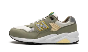 580 "Olive" Zip-up Fashionable Appeal