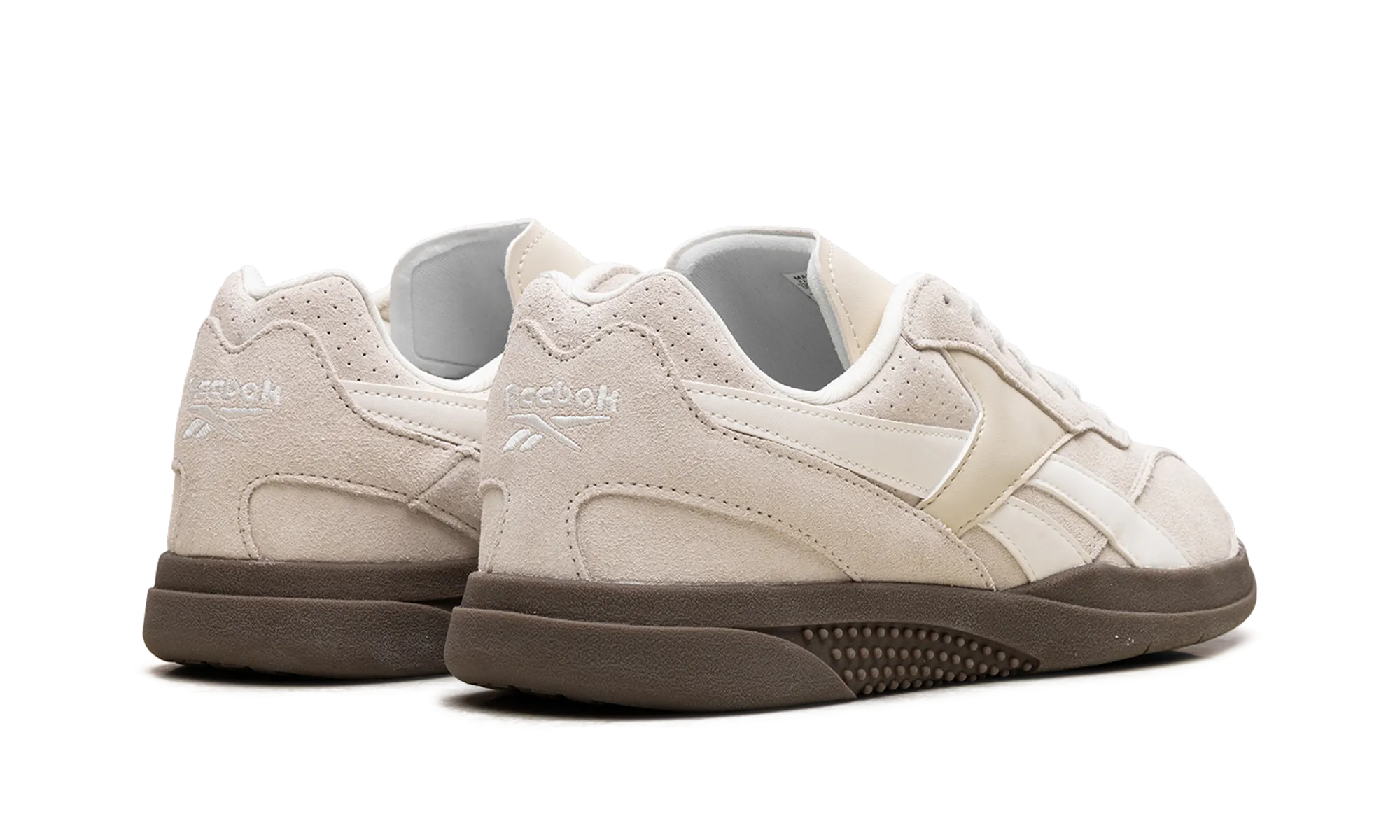 Hammer Street "Alabaster Chalk Gum" running in a road race shoes