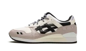 snug - fit shoes Trail Ready Kith x Marvel x Gel Lyte 3 '07 Remastered "X-Men 60th Anniversary - Storm (Trading Card Not Included)"