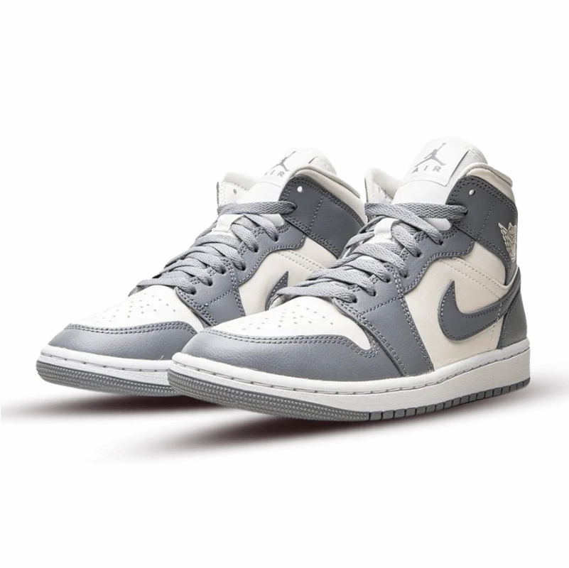 water - resistant feature Air Jordan 1 Mid Stealth (W)