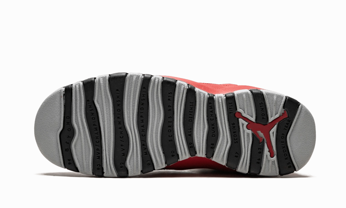 Air Jordan 10 Retro 30th GS "Bulls Over Broadway" Sports - specific tapered - toe shoes