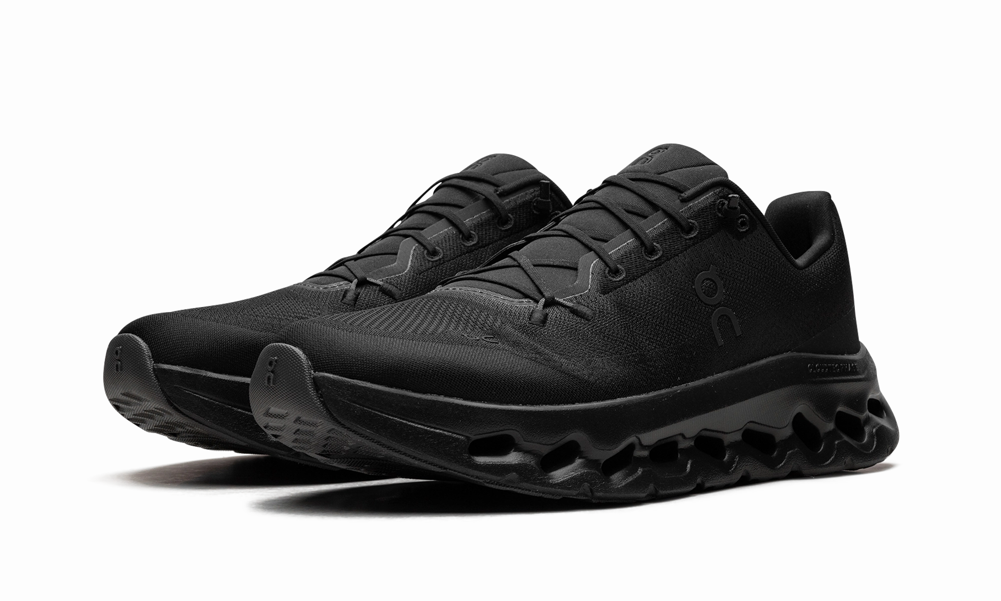 Cloudtilt "Eclipse Black" low - top mobility