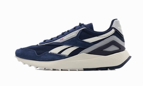 breathable mesh shoe aspect Award-winning design CL Legacy Az "White/Black"