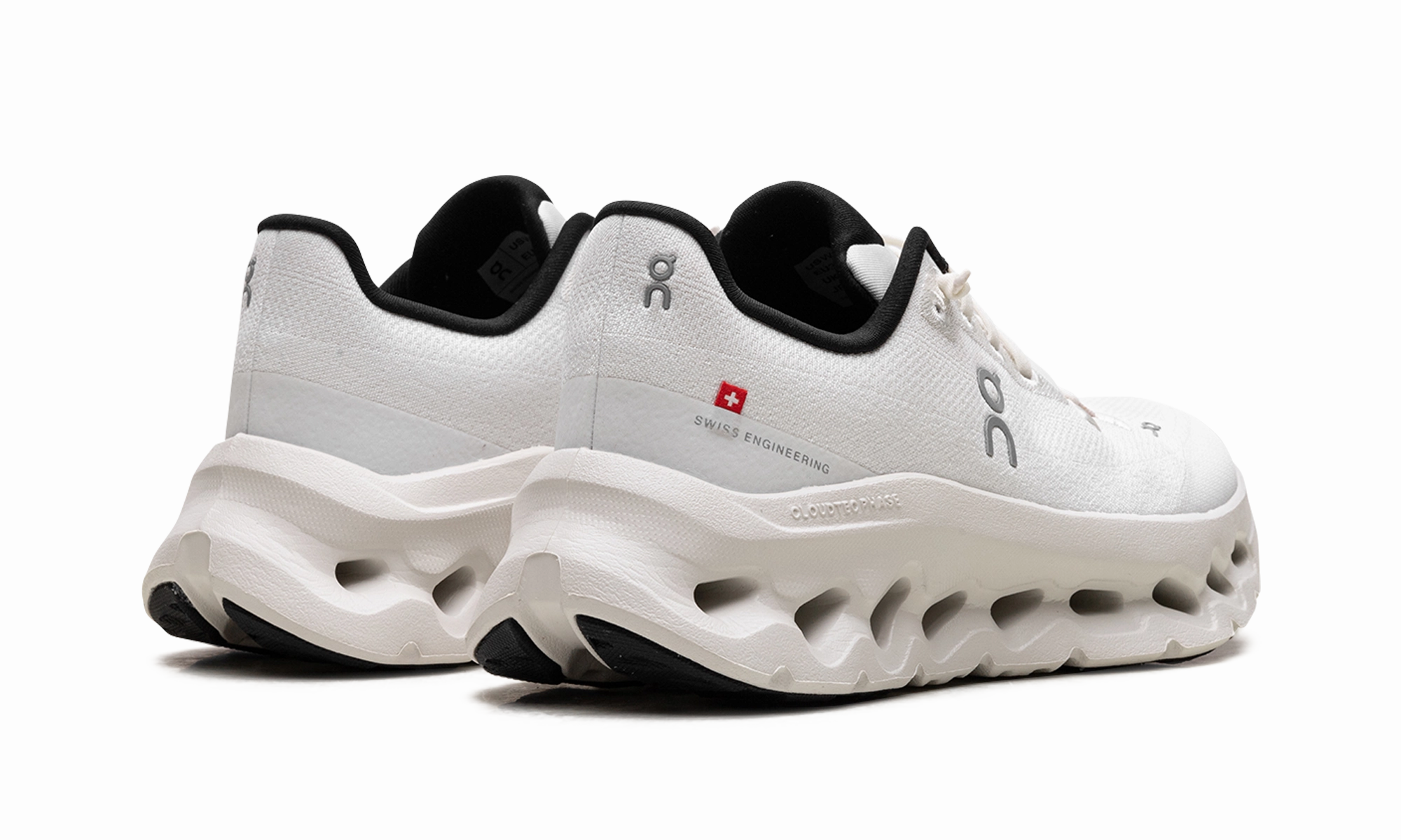 Cloudtilt WMNS "Pearl Ice" leather - upper - feature shoes