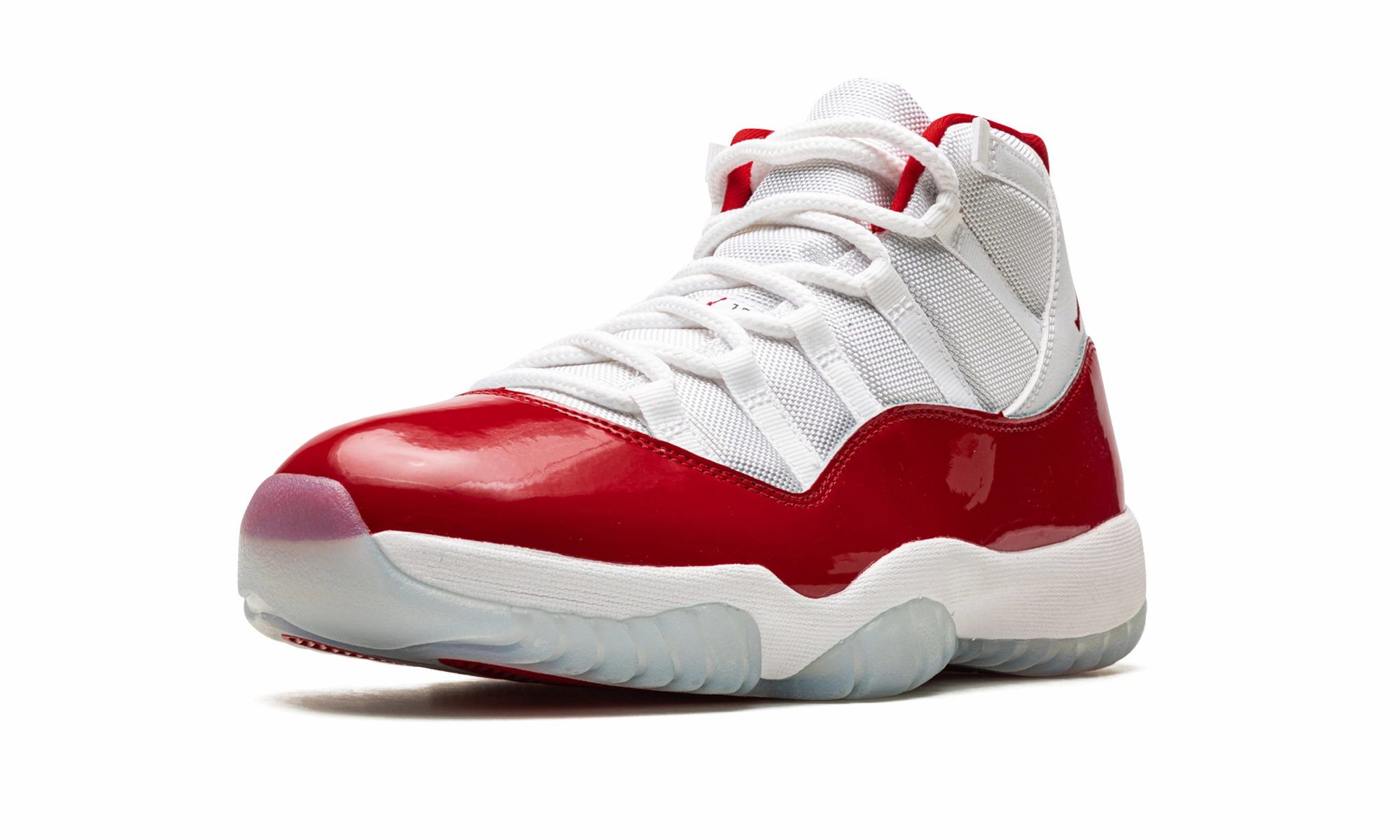 Air Jordan 11 "Cherry 2022" Posture