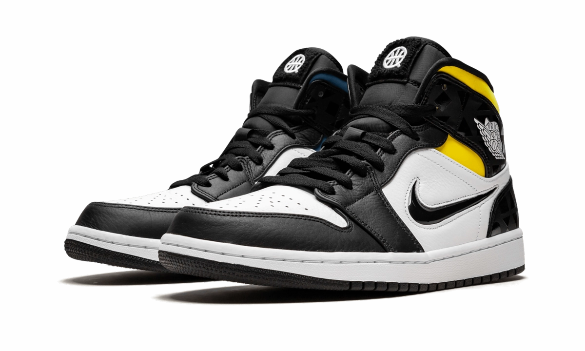 Air Jordan 1 Mid "Quai 54" Enhanced silhouette