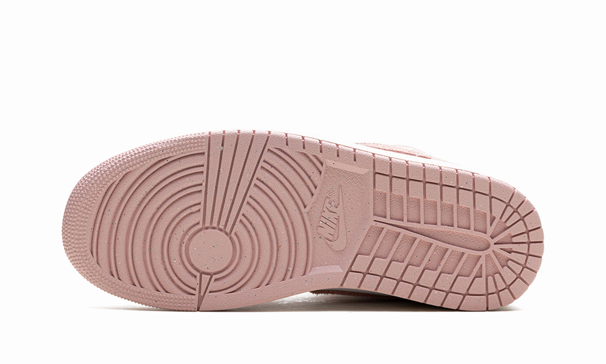 Sculpted cushioning Air Jordan 1 Mid "Legend Pink"