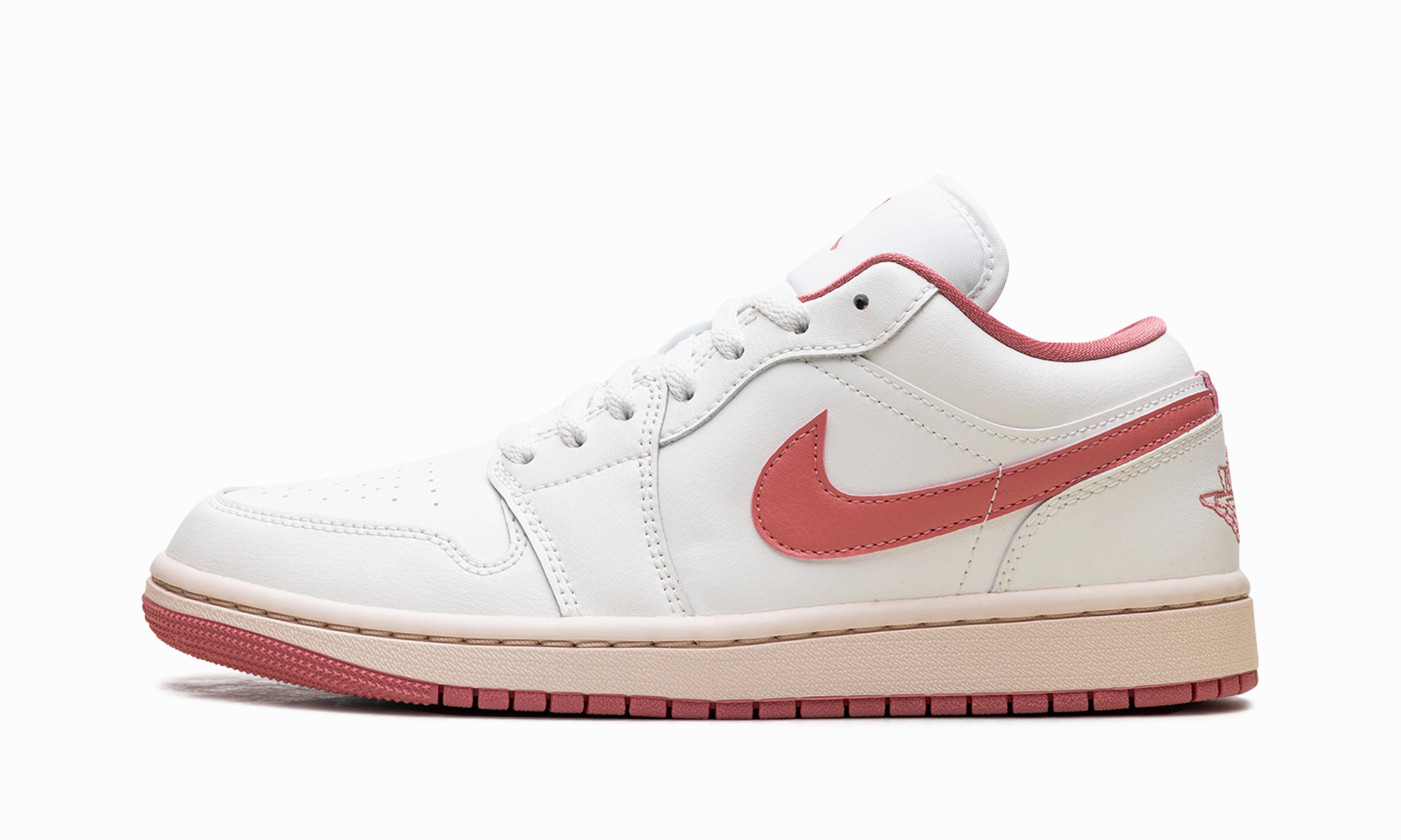 Chic Fit Jordan 1 Low WMNS "Sail Guava Ice Pink Salt"