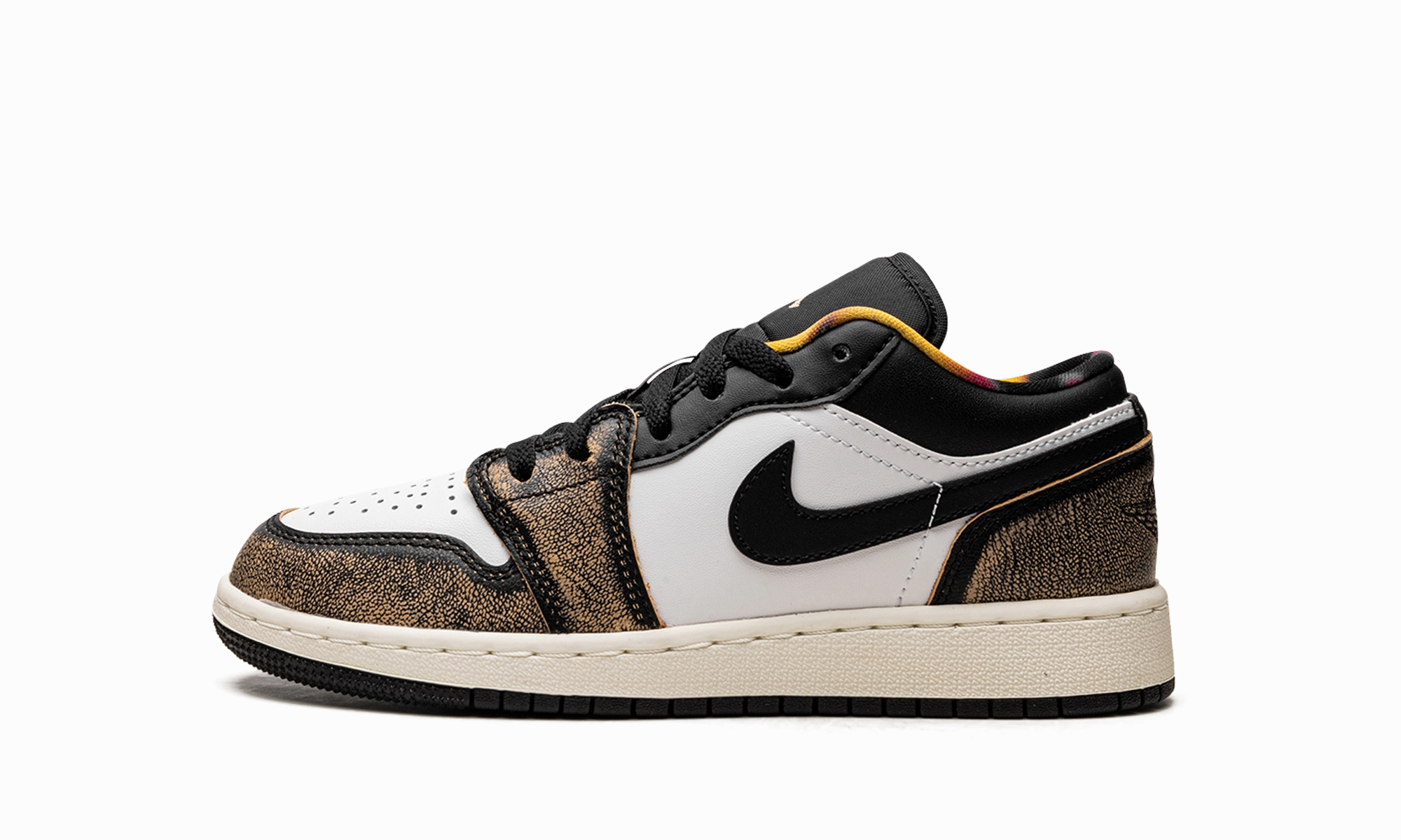 Air Jordan 1 Low SE GS "Wear Away Yellow" Relaxed Step Lifestyle Wear