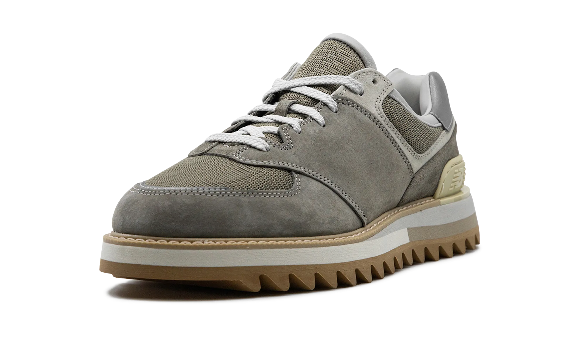 574 "Tokyo Design Studio" Wet Surface Running glass - fiber - reinforced shoes