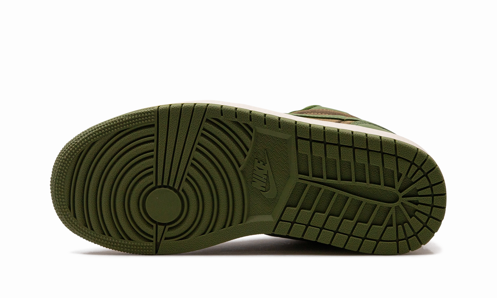 Neutral Wear Outfit Boost AIR JORDAN 1 LO WMNS "Brown Kelp"