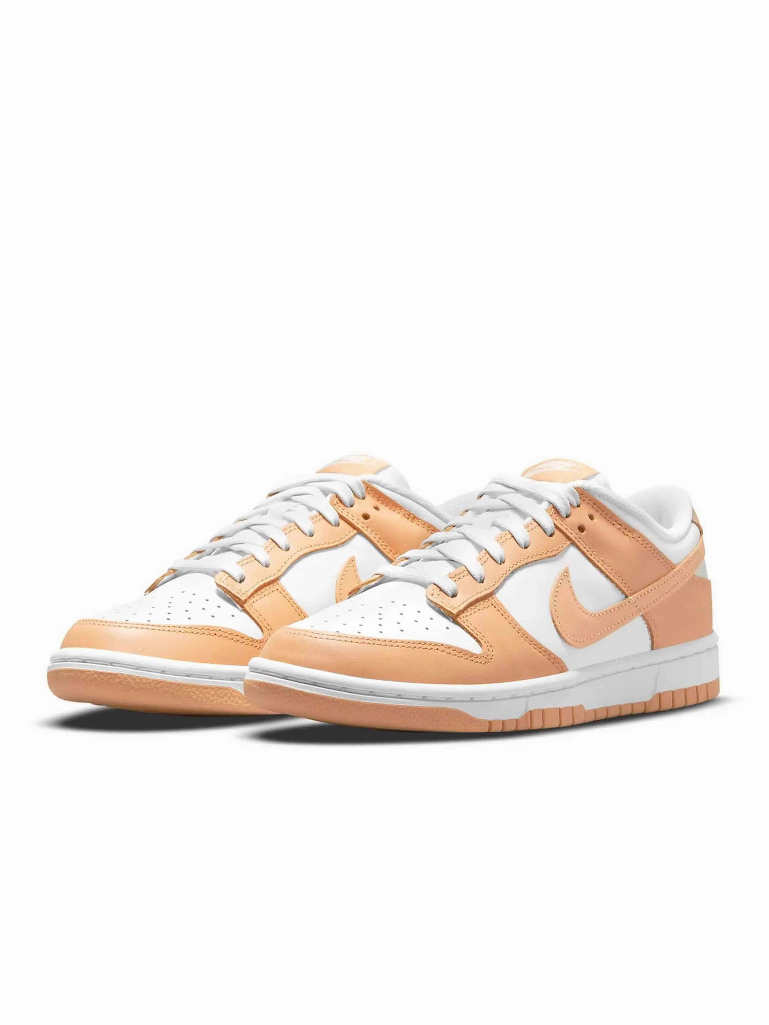 endurance improvement running in a prairie area shoes Nike Dunk Low Harvest Moon (W)