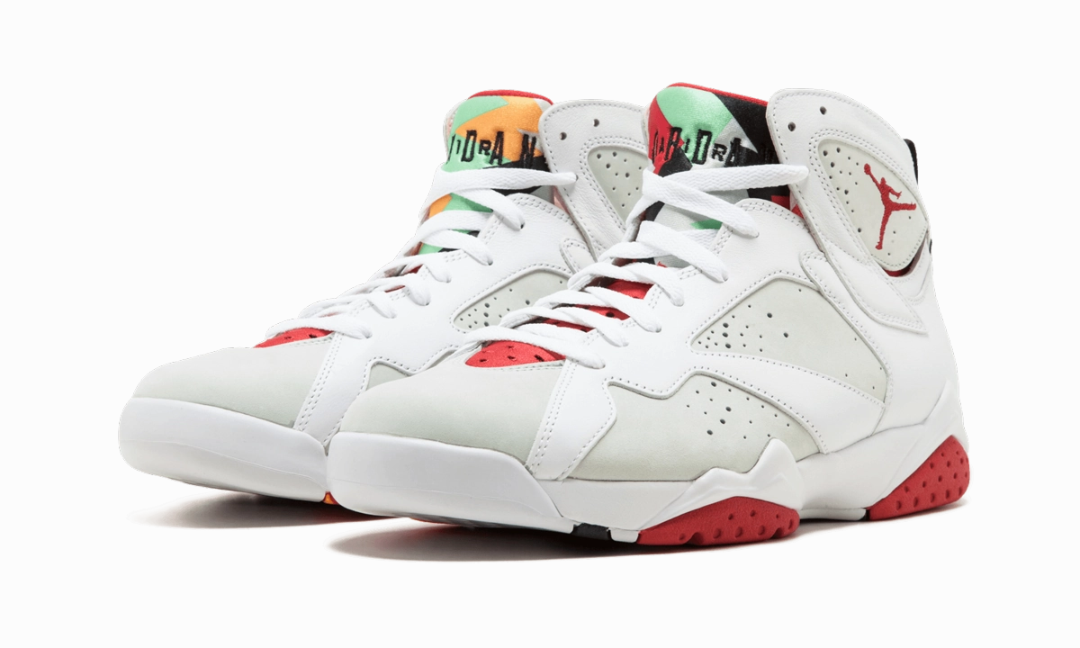 indoor - only shoes running with a Velcro closure Air Jordan 7 Retro "Hare"