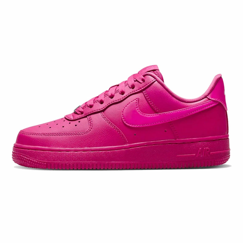 Nike Air Force 1 Low '07 Fireberry weekend runners