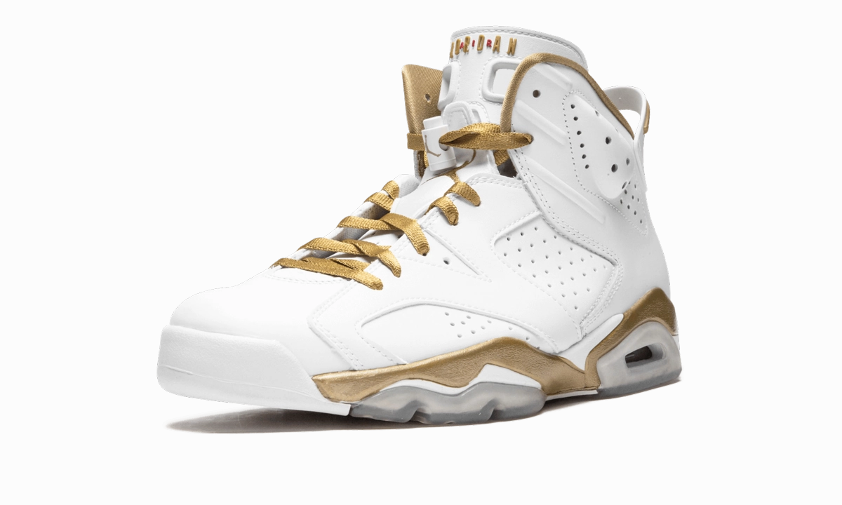 Tough Construction gym - goer Jordan 7/6 Retro "Golden Moment Pack"