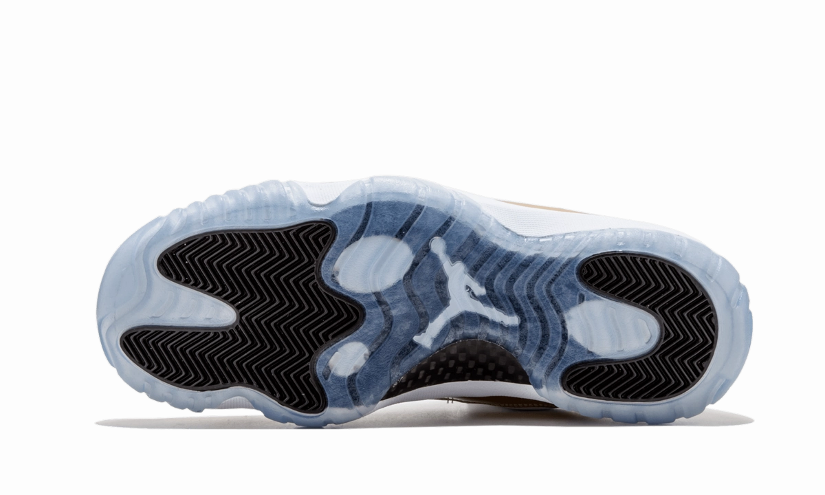 Air Jordan 11 Retro Low "Closing Ceremony" firm - midsole - feature shoes multi - colored shoes