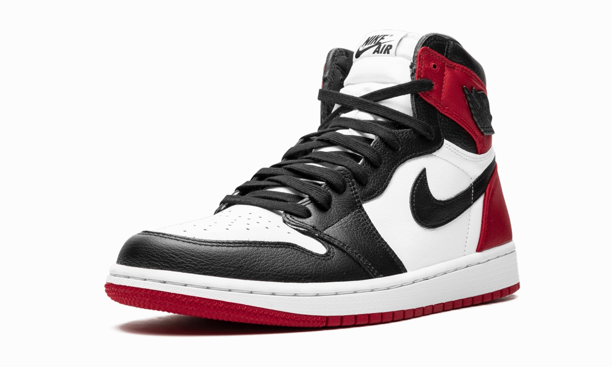 Luxurious lining Core Design AIR JORDAN 1 HIGH OG WMNS "Satin Black Toe"