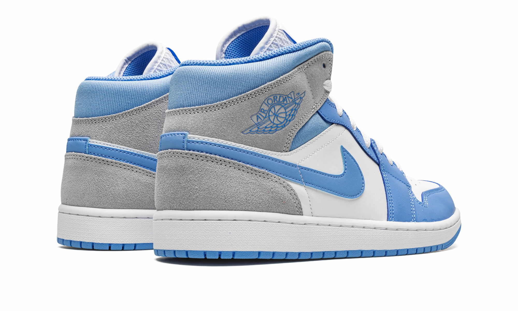 Effortless Style Air Jordan 1 Mid SE "University Blue / Grey"