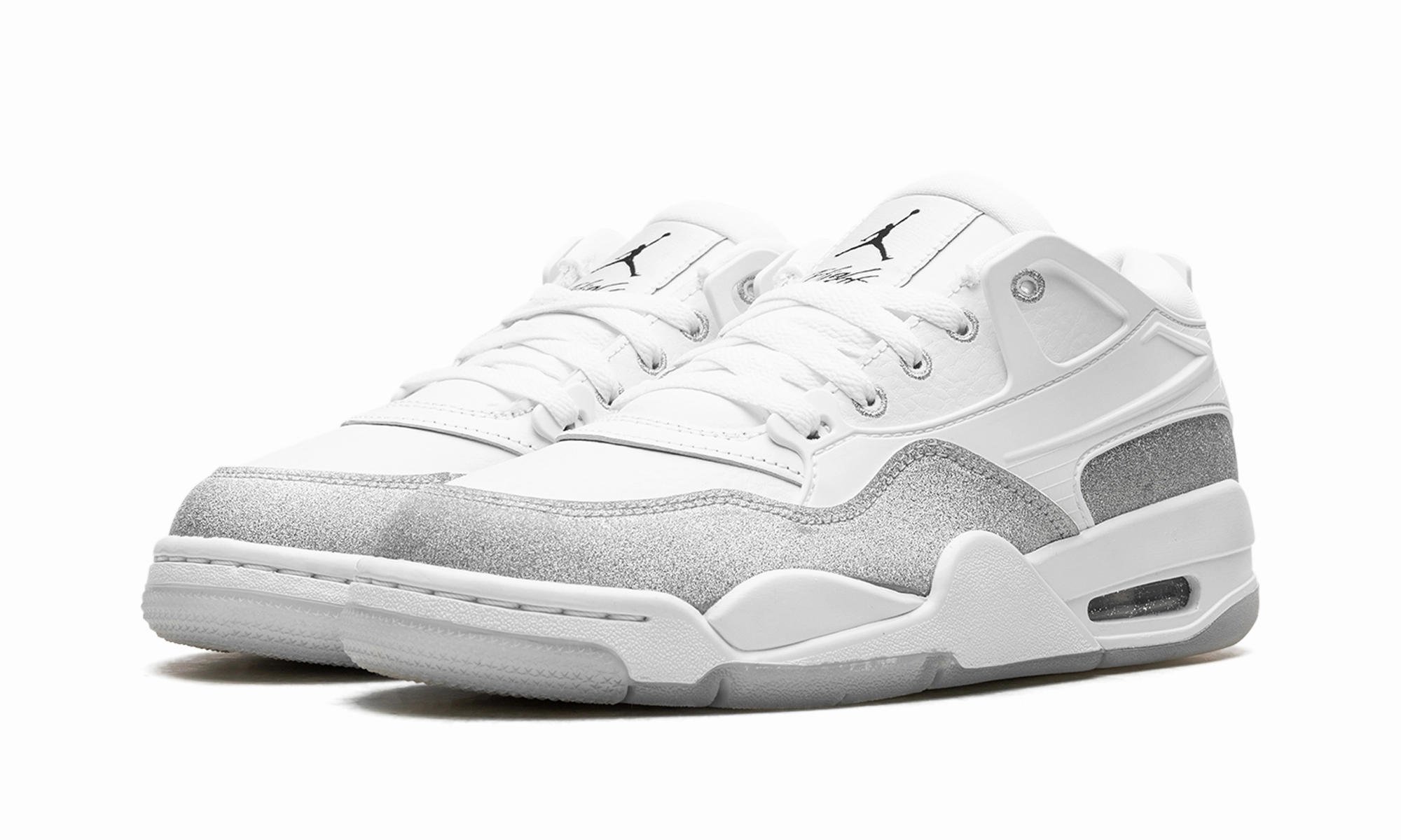 Air Jordan 4 RM WMNS "White Metallic Silver" Training Sessions
