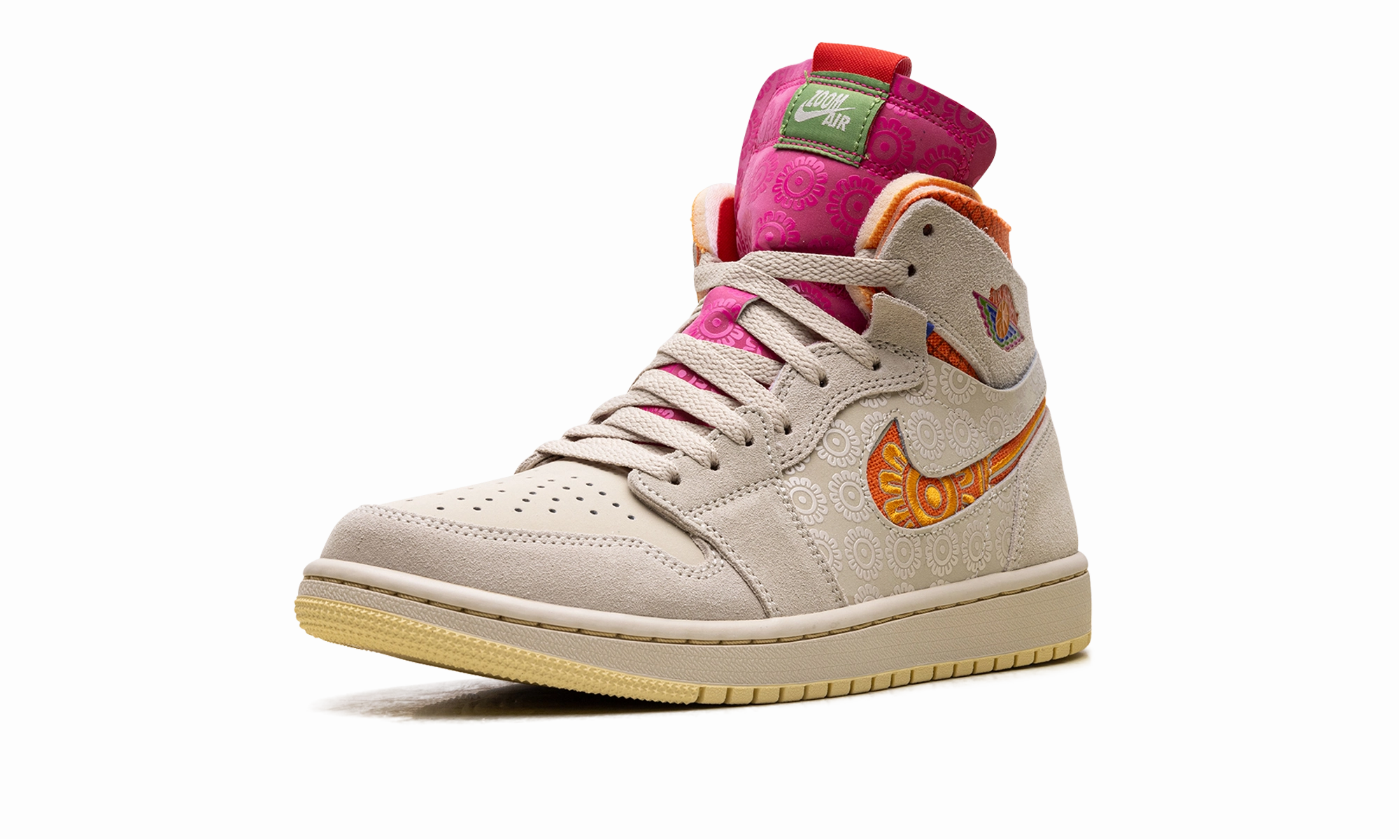 Air Jordan 1 Zoom CMFT "Somos Familia" Style Comfort