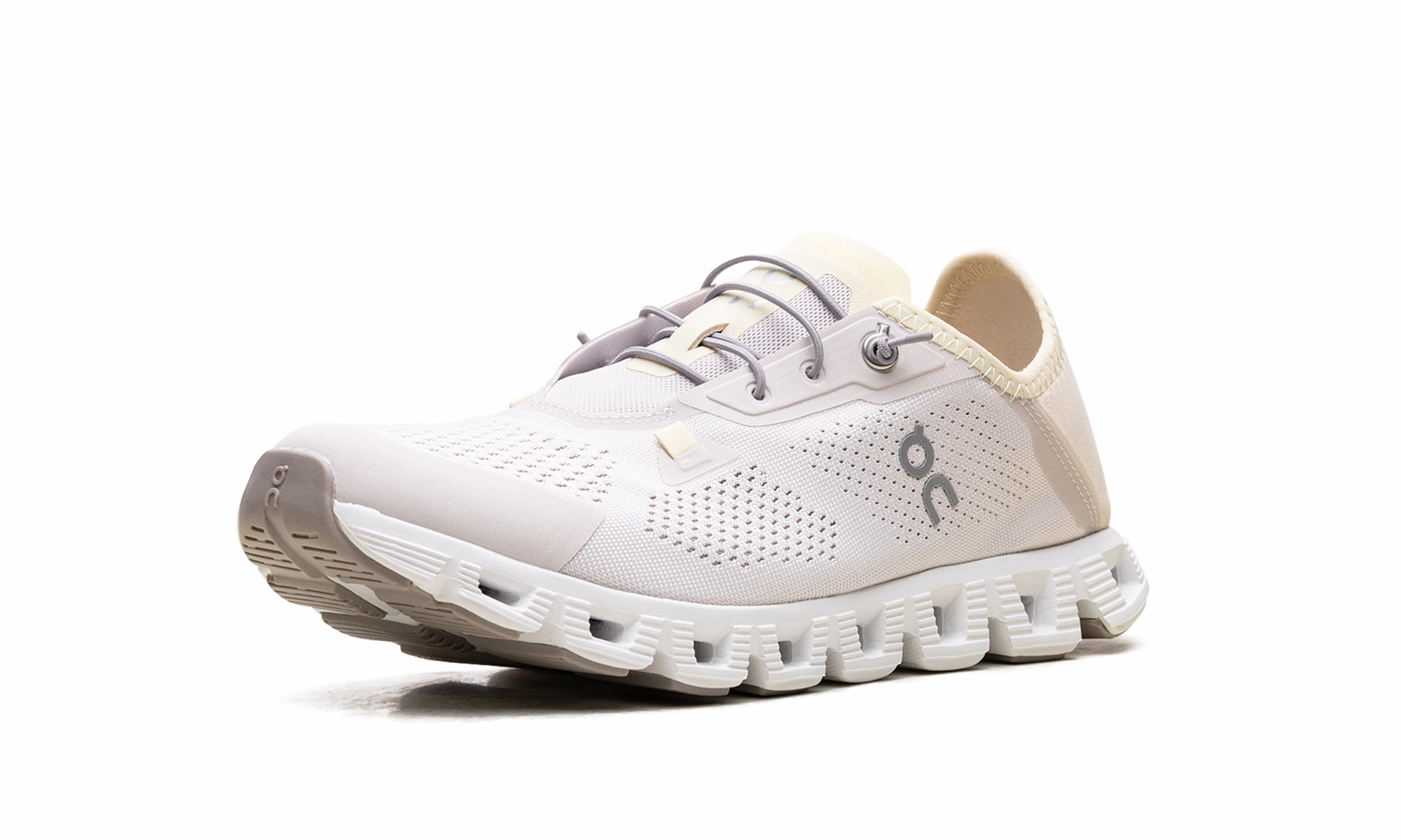 Cloud 5 WMNS "Sand White" book - themed running gear fashionable - functional shoes