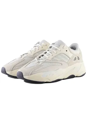 Adidas Yeezy Boost 700 Analog Soft Fabric Ultimate materials