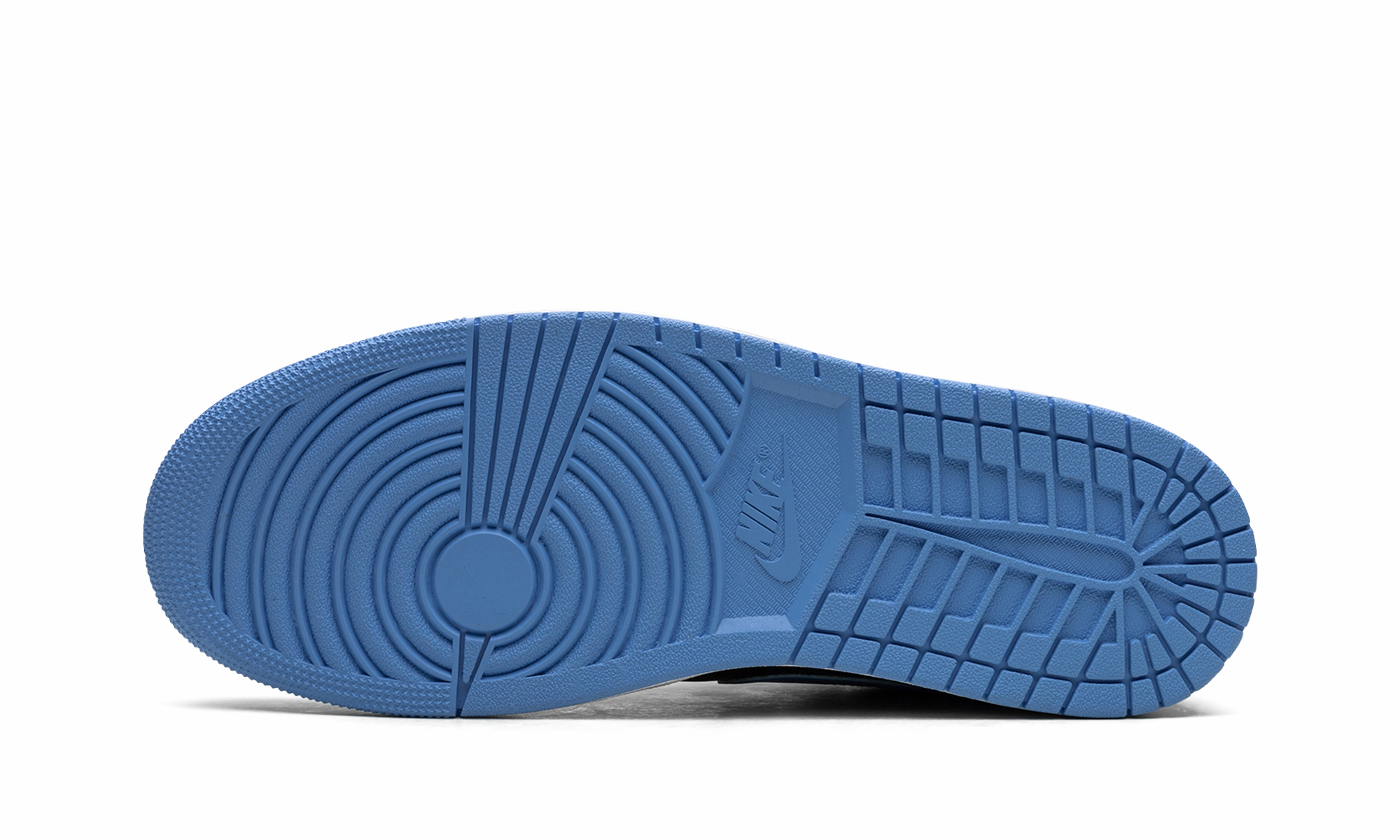 Active Mode Air Jordan 1 Low "University Blue"