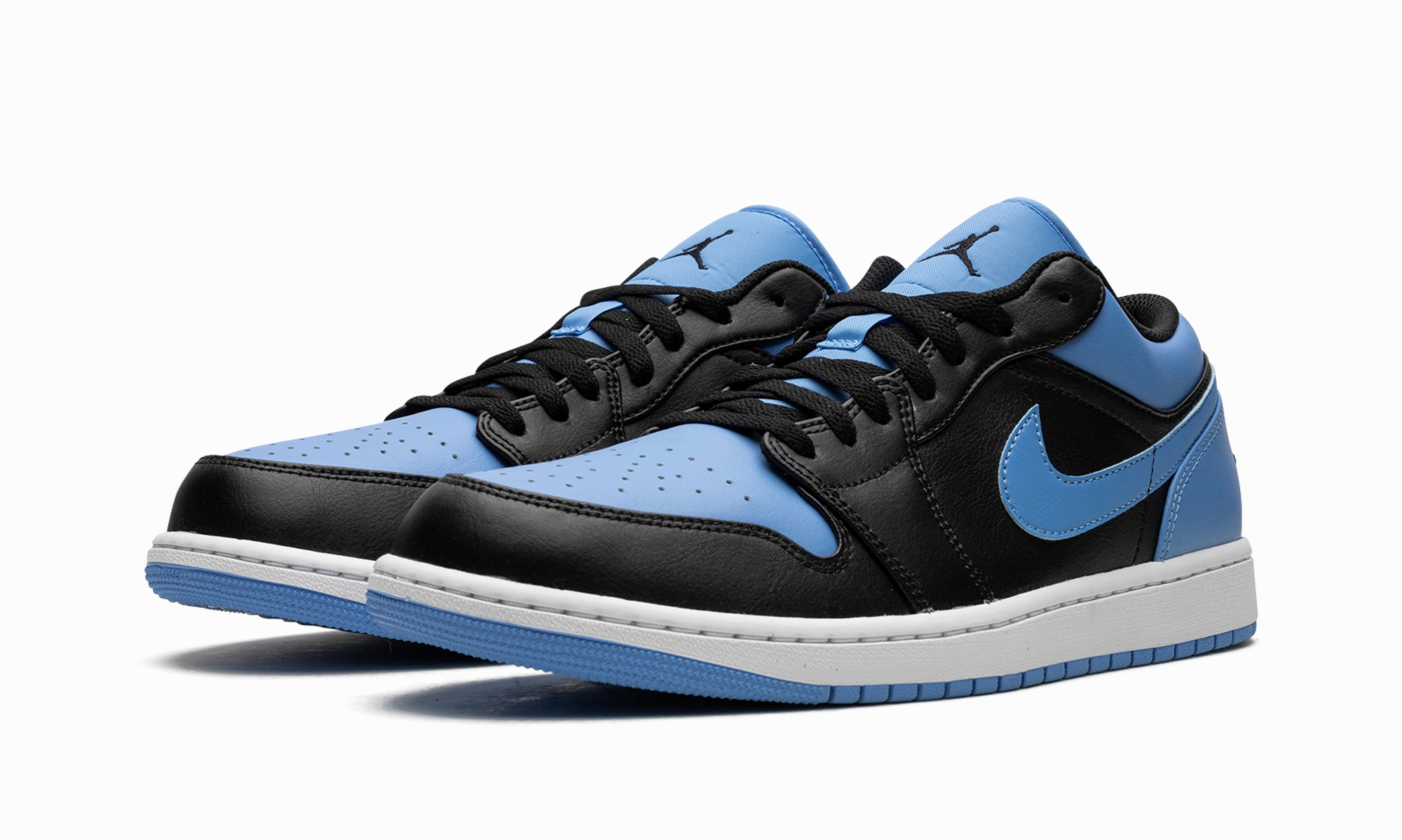 Air Jordan 1 Low "University Blue" Street Flex