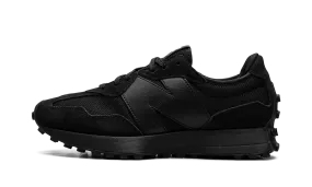 Turn Hike 327 "Triple Black"