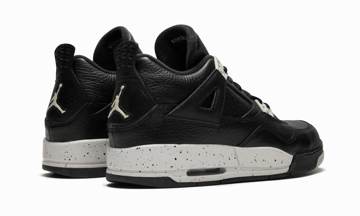 Motion Freedom All-Purpose Use AIr Jordan 4 Retro GS "Oreo"