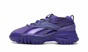 intense REEBOK CLUB C V2 WMNS "Cardi B"